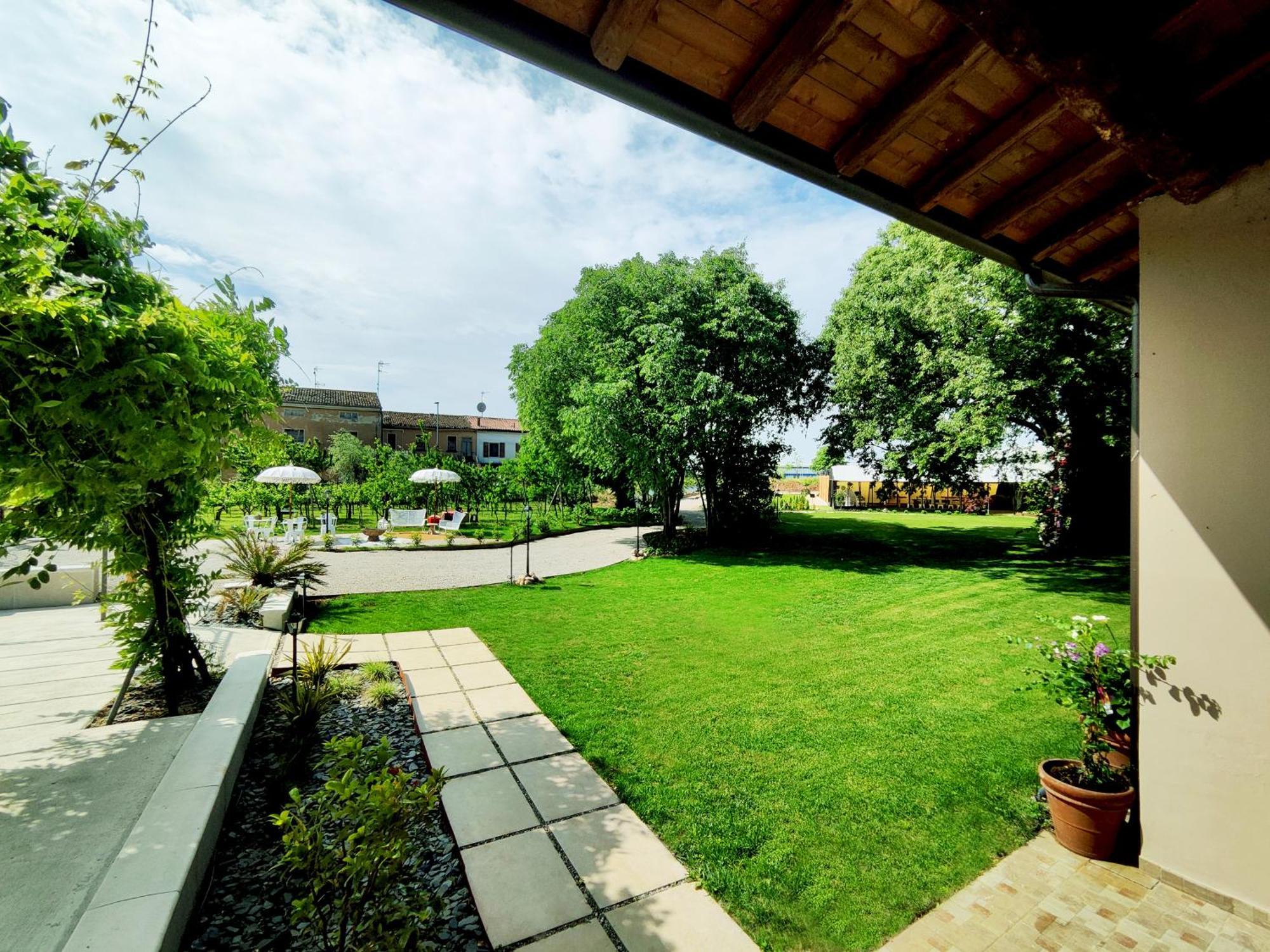 Relais Antica Romelia Bed & Breakfast Montichiari Exterior foto